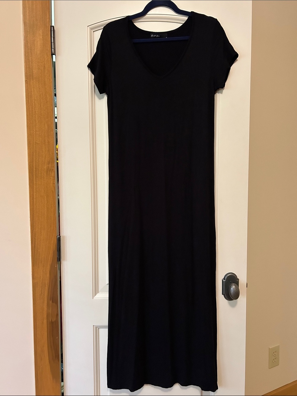 Brit & Bri Women's Black V-Neck Short Sleeve Tee shirt Maxi Dress